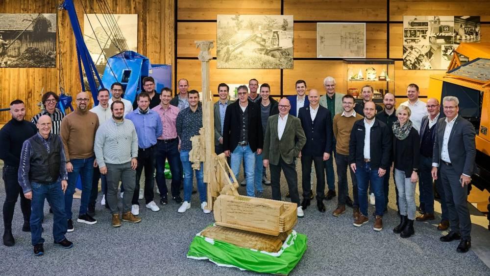Sennebogen et ABI GmbH : 40 ans de collaboration
